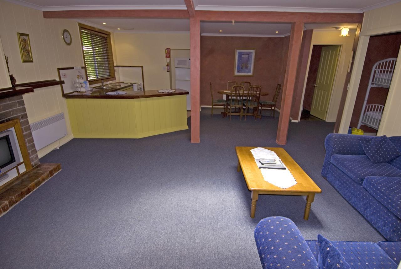 Big4 Strahan Holiday Retreat Экстерьер фото